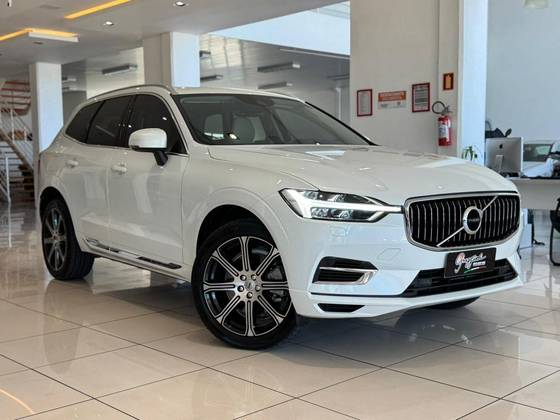VOLVO XC60 2.0 T8 HYBRID INSCRIPTION AWD GEARTRONIC